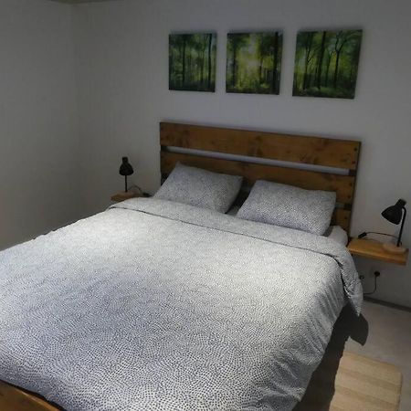 La Taniere Des Oursons Apartment เอย์วายล์ ภายนอก รูปภาพ