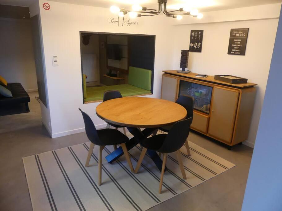 La Taniere Des Oursons Apartment เอย์วายล์ ภายนอก รูปภาพ