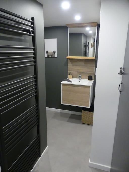 La Taniere Des Oursons Apartment เอย์วายล์ ภายนอก รูปภาพ