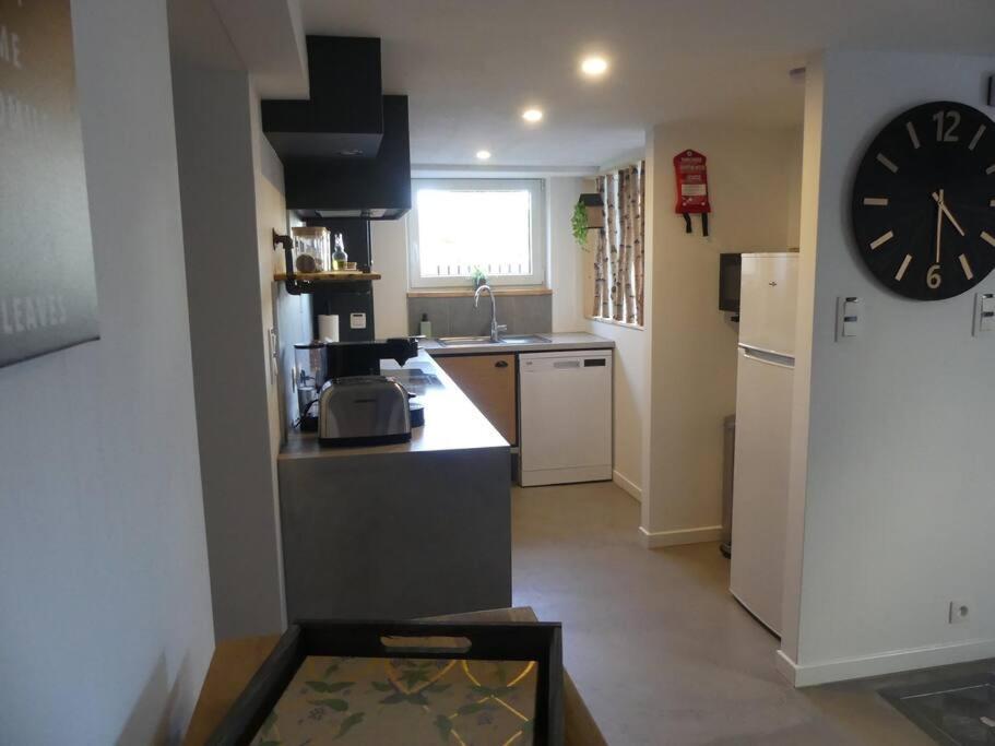 La Taniere Des Oursons Apartment เอย์วายล์ ภายนอก รูปภาพ